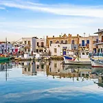 Gorgeous Paros 3 Bedrooms Harmony Private Outdoor Jacuzzi&garden Views Naousa *