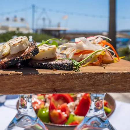 Gorgeous Paros 3 Bedrooms Harmony Private Outdoor Jacuzzi Willa Liwadia